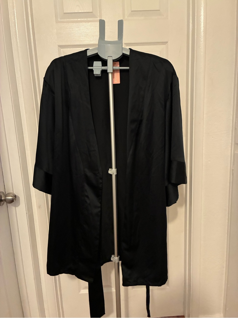 ThirdLove Black Satin Wrap Robe One Size NWT - Picture 2 of 5